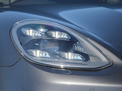 2020 Porsche PANAMERA — миниатюра 28