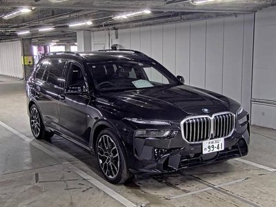 صورة 1 لـ 2025 BMW BMW