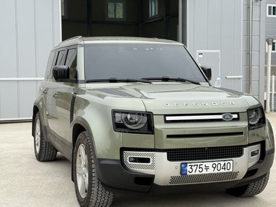 LAND ROVER DEFENDER - 5