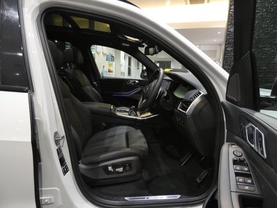 صورة مصغرة 18 لـ 2021 BMW X5
