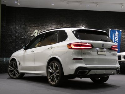2021 BMW X5 photo 2