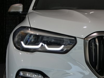 2021 BMW X5 photo 3
