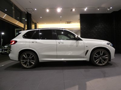 صورة مصغرة 29 لـ 2021 BMW X5