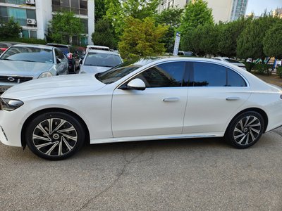 MERCEDES-BENZ E-CLASS - 5