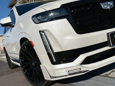 CADILLAC ESCALADE - 7