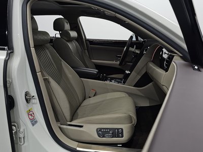 صورة مصغرة 13 لـ 2018 Bentley FLYING SPUR