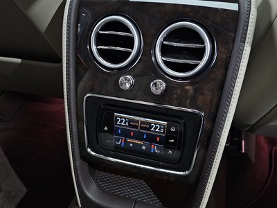 صورة مصغرة 25 لـ 2018 Bentley FLYING SPUR