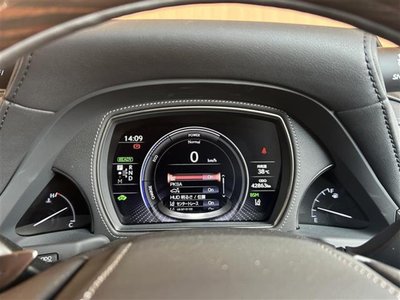 صورة 3 لـ 2019 Lexus LS