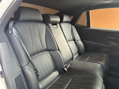 2019 Lexus LS — миниатюра 28
