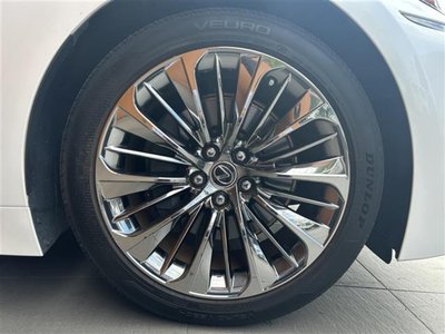 2019 Lexus LS — миниатюра 33