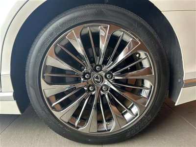 2019 Lexus LS — миниатюра 32