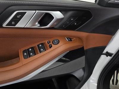 2023 BMW X5 thumbnail 32