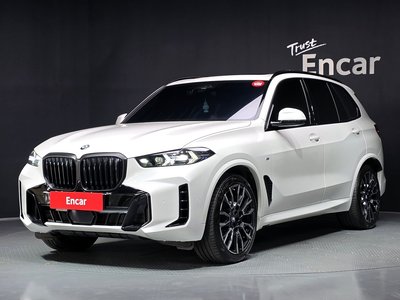 2023 BMW X5 photo 1