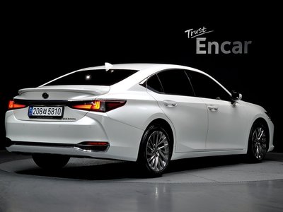 LEXUS ES - 3