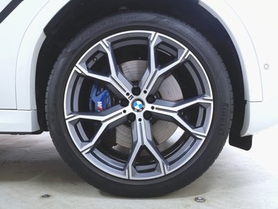 2021 BMW X6 缩略图 37