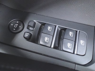 2021 BMW X6 缩略图 23