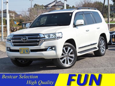 TOYOTA LAND CRUISER 200