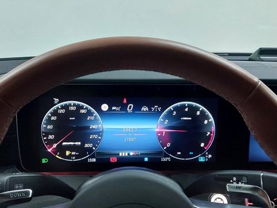 MERCEDES-BENZ GT AMG - 8