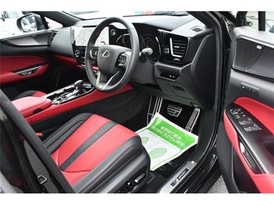 2025 Lexus NX — миниатюра 22