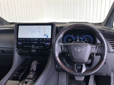صورة 6 لـ 2023 Toyota VELLFIRE