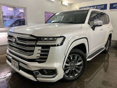 TOYOTA LAND CRUISER 300 - 1