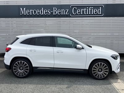 MERCEDES-BENZ GLA - 3