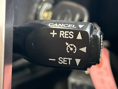 TOYOTA LAND CRUISER 70 - 7
