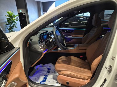 MERCEDES-BENZ E-CLASS - 10