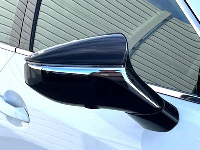 2021 Lexus IS — миниатюра 36