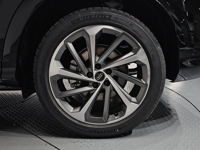 2025 AUDI Q5 photo 8