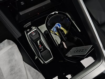 صورة مصغرة 12 لـ 2025 AUDI Q5