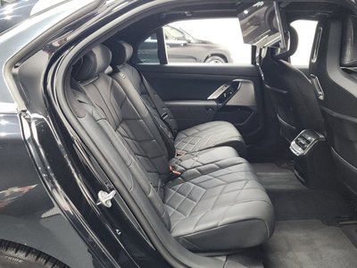 صورة مصغرة 17 لـ 2023 BMW 7 SERIES