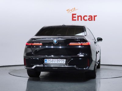 2023 BMW 7 SERIES photo 4