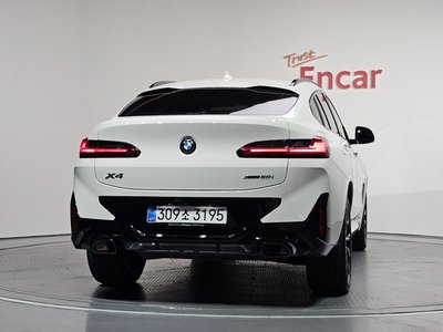 2025 BMW X4 照片 4