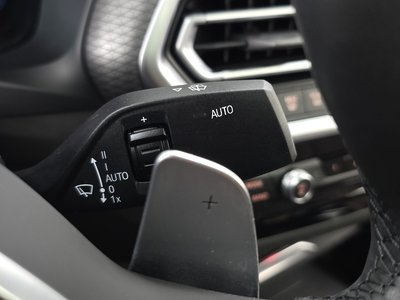 2025 BMW X4 — миниатюра 30