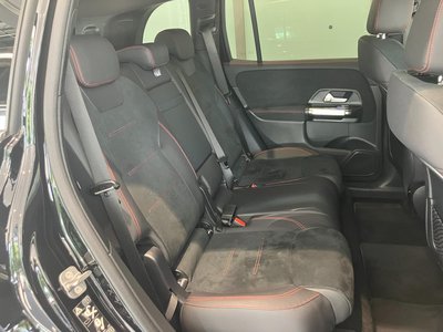 2025 Mercedes-BENZ GLB — миниатюра 16