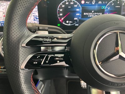 2025 Mercedes-BENZ GLB — миниатюра 21
