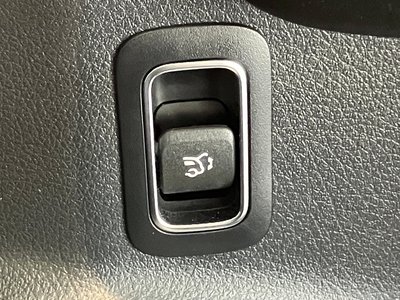 2025 Mercedes-BENZ GLB — миниатюра 28