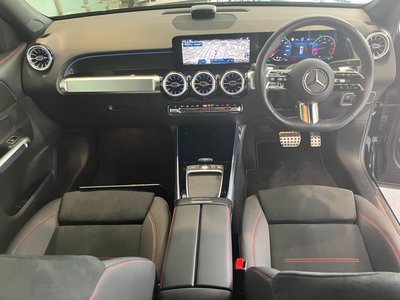 2025 Mercedes-BENZ GLB — миниатюра 19