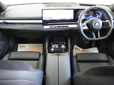 BMW 5 SERIES - 3