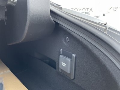 TOYOTA CROWN CROSSOVER - 9