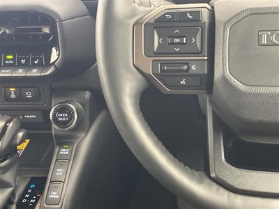 صورة مصغرة 25 لـ 2024 Toyota LAND CRUISER 250