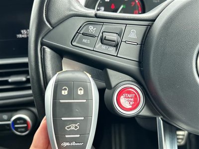 2018 ALFA Romeo JULIA 照片 15