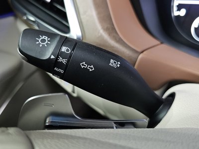 صورة مصغرة 27 لـ 2021 Genesis G90