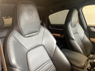 صورة مصغرة 22 لـ 2024 Porsche CAYENNE
