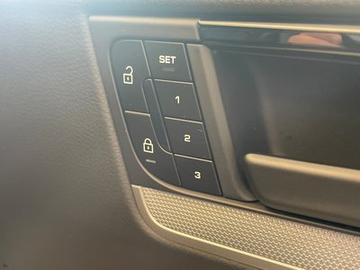 صورة مصغرة 29 لـ 2024 Porsche CAYENNE
