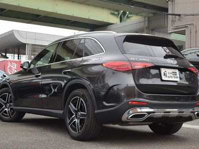 MERCEDES-BENZ GLC - 6
