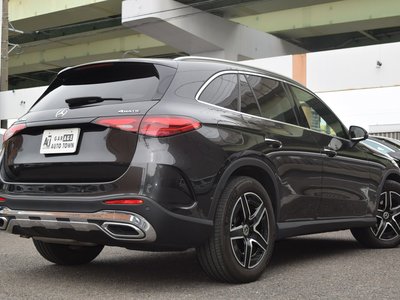 MERCEDES-BENZ GLC - 4