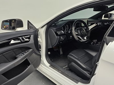 MERCEDES-BENZ CLS - 10