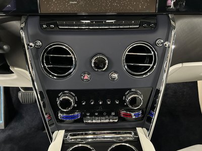 ROLLS-ROYCE CULLINAN - 7